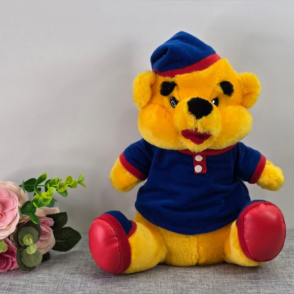 Vtg Disney Winnie the Pooh 11" Sleep Time Pajama Sleep Cap Pooh Plush‎ Bear 1997